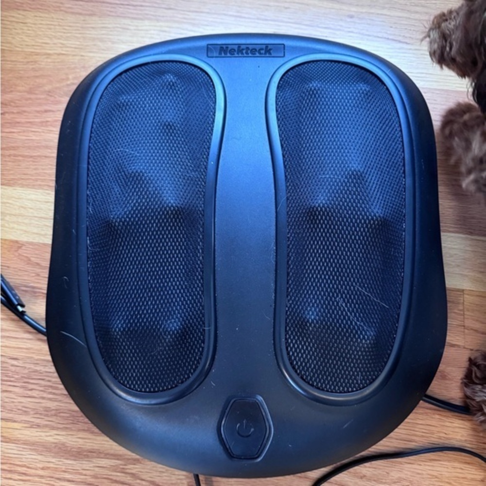 Black Portable Foot Massager with Breathable Mesh